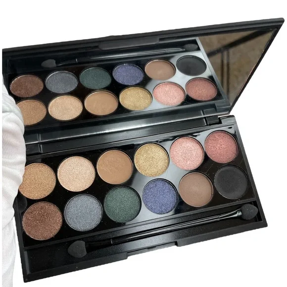 Sleek Makeup i-Divine Storm Palette - Picture 3 of 3